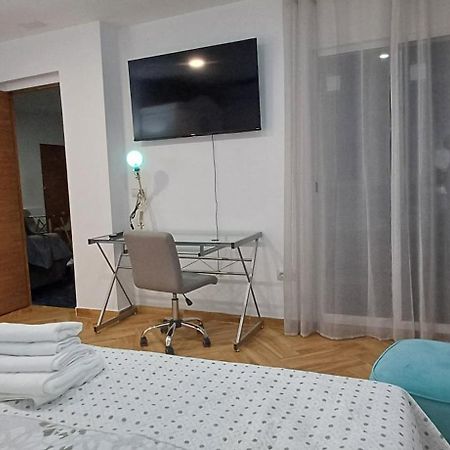 Atico En Arenas De Malaga Lägenhet Exteriör bild